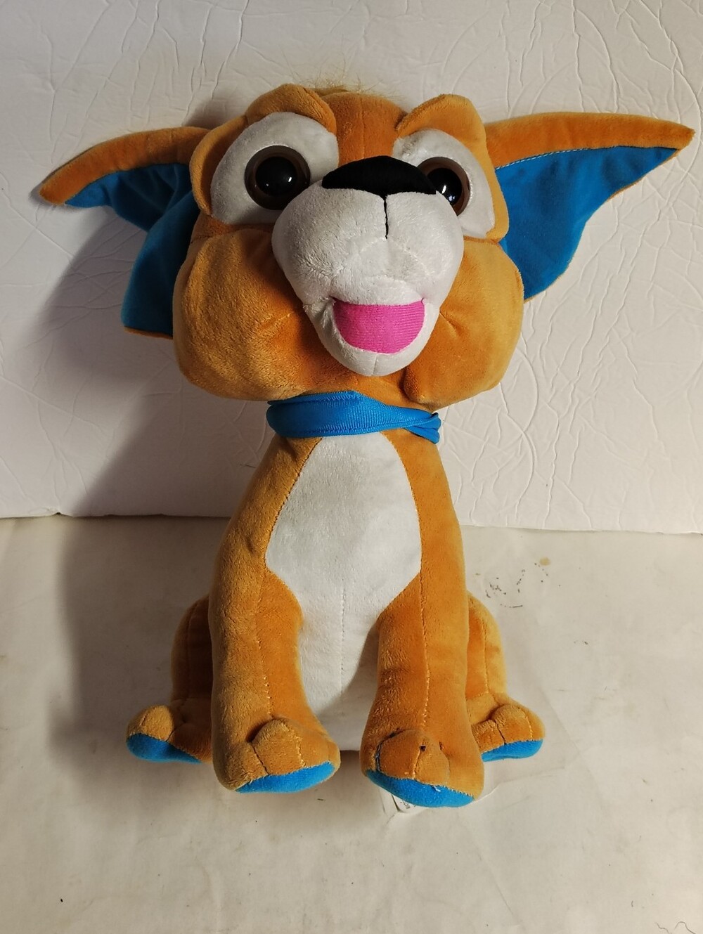 The Classic Toy Company Chihuahua Dog Stuffed Plush Animal Sitting 14"